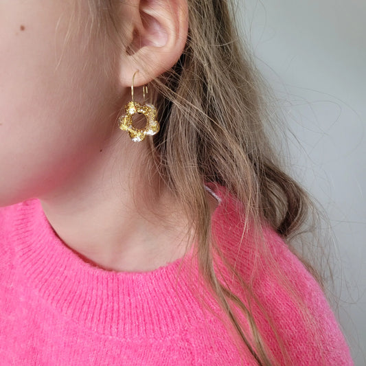 Boucles en résine ENFANT | Fleurs Abricot - L'Atelier de MyMy