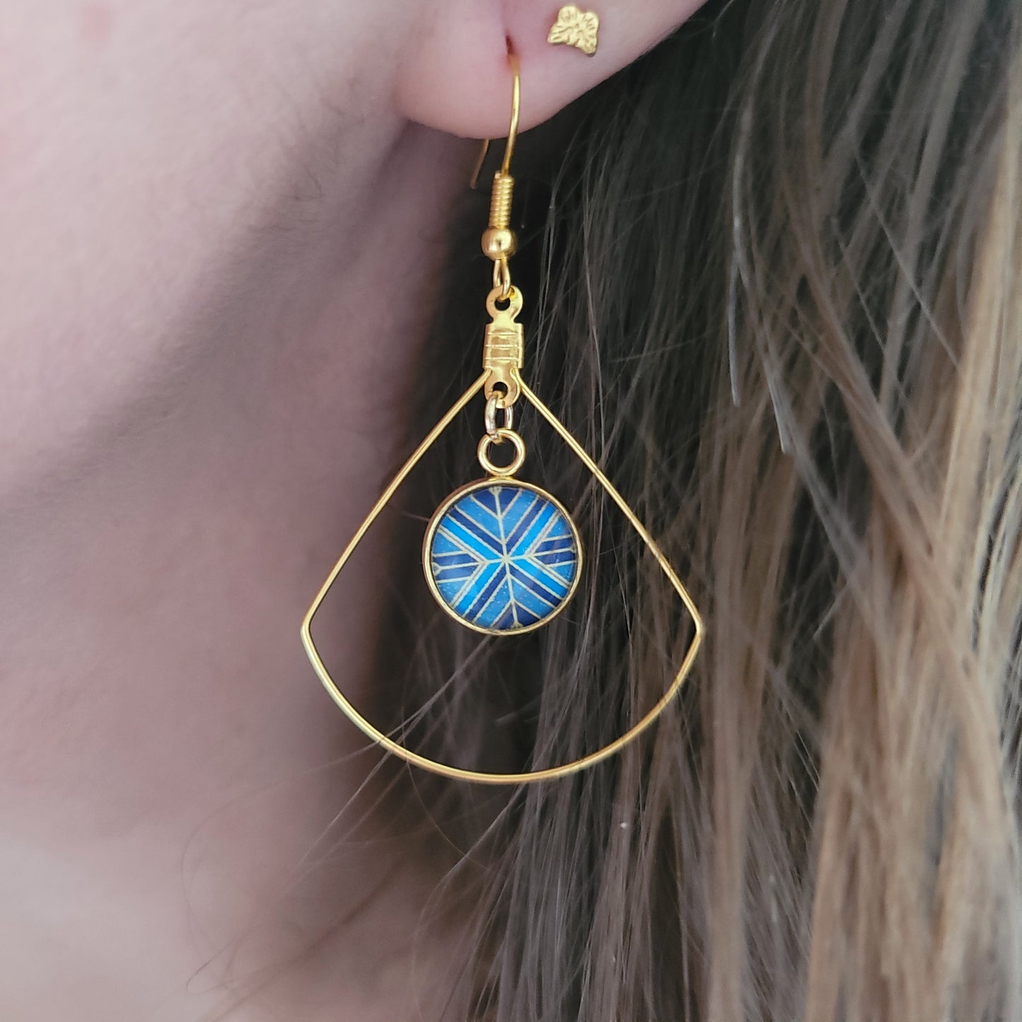 Boucles fantaisie acier | Drapeau