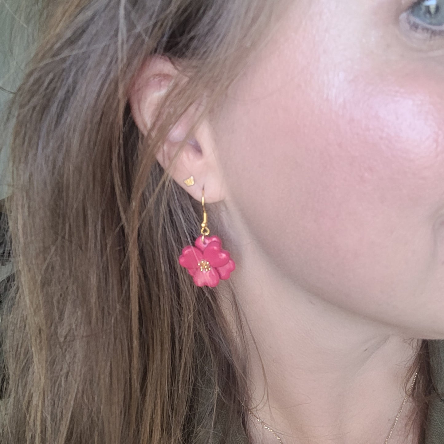 .Boucles argile polymère | Éclosion Florale Rouge