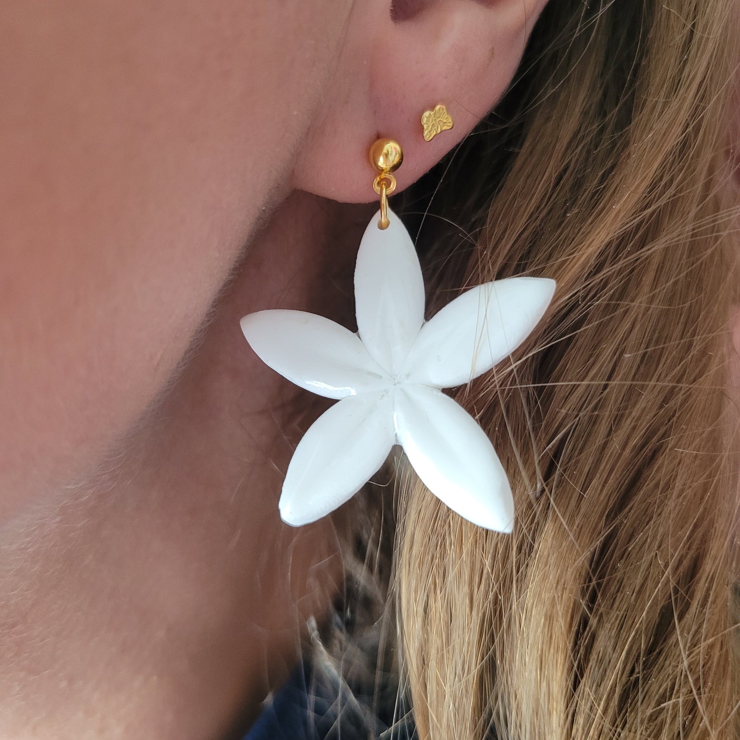 .Boucles argile polymère | Fleurs de Tiaré Blanc