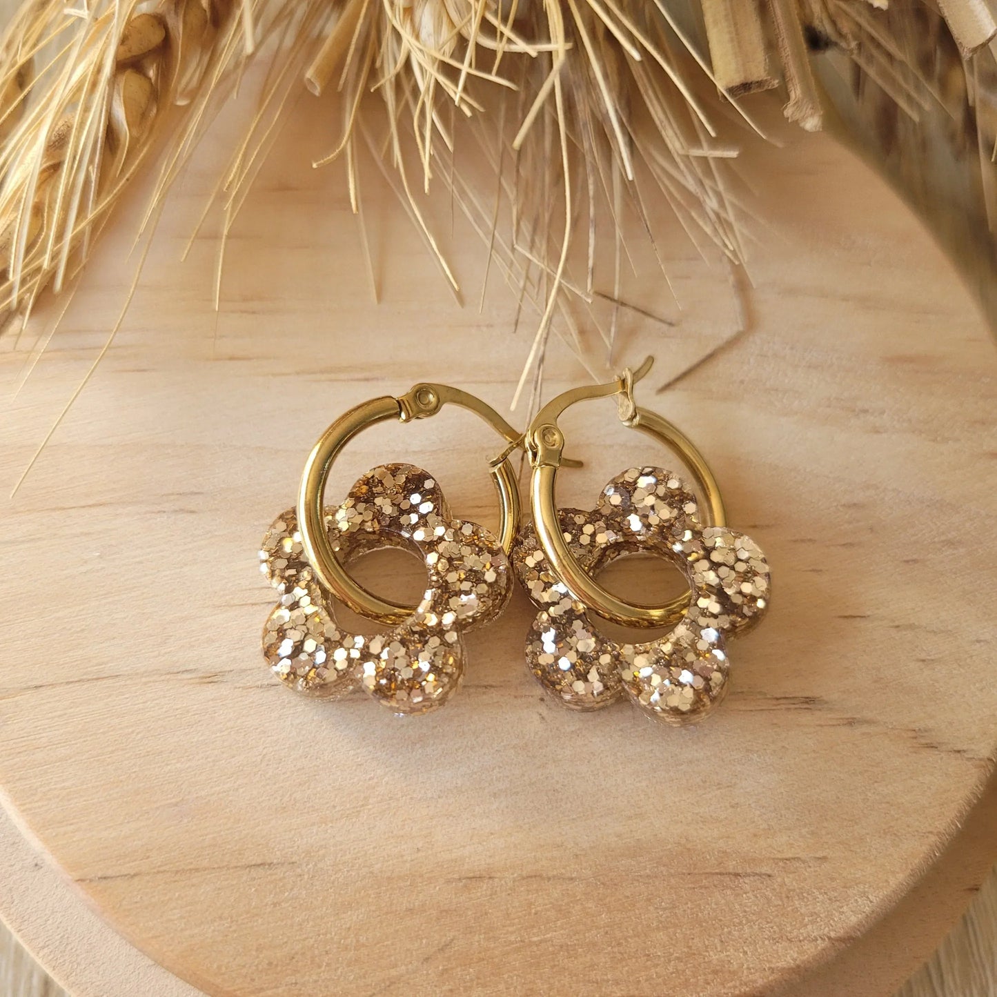 Boucles en résine | Fleurs Champagne - L'Atelier de MyMy