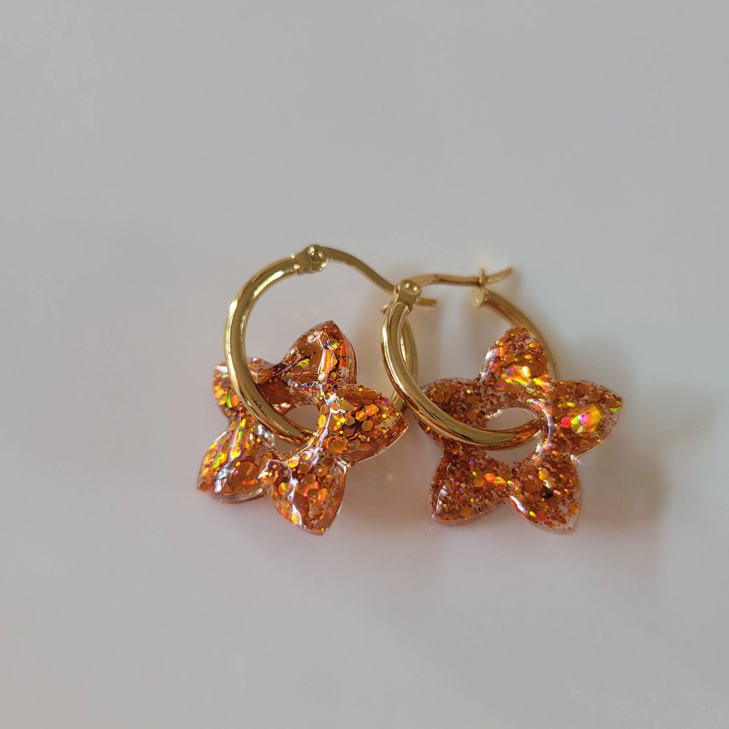 Boucles en résine | Fleurs de Tiaré Cuivrées - L'Atelier de MyMy