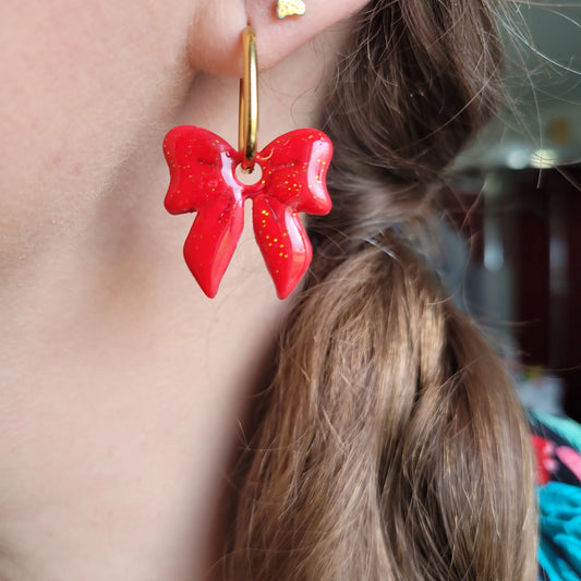 Boucles argile polymère | Nœud Rouge