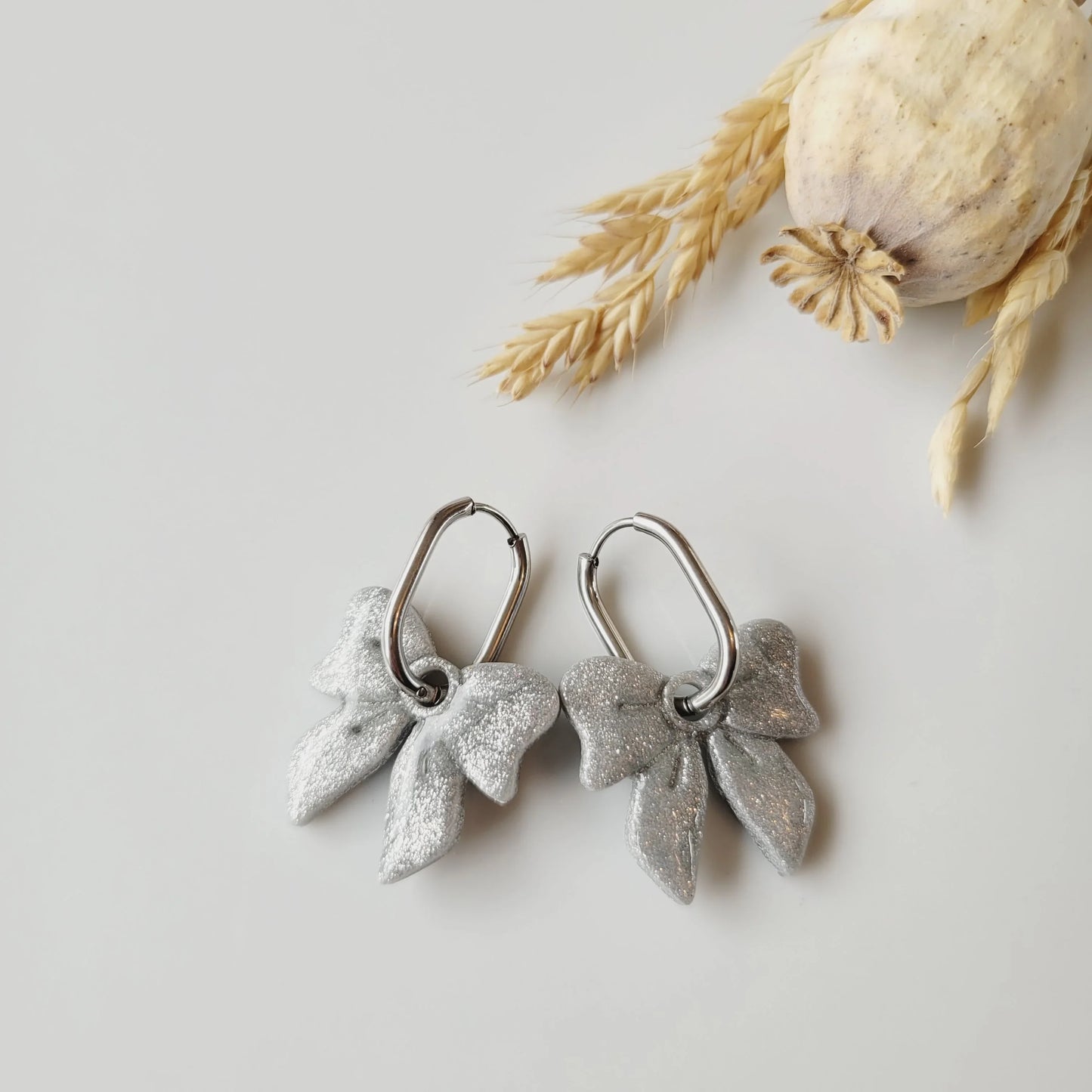 Boucles argile polymère | Nœud Argenté