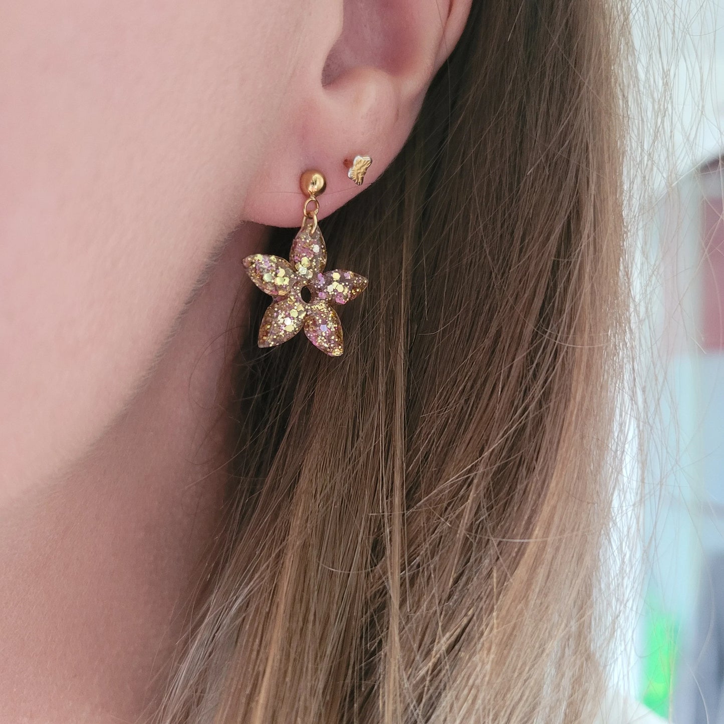 Boucles en résine | Fleurs de Jasmin Rose et Or - L'Atelier de MyMy