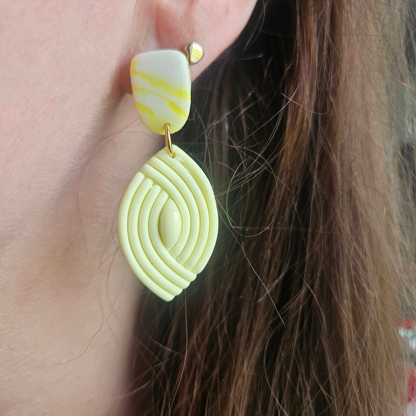 Boucles argile polymère | Palméa Jaune