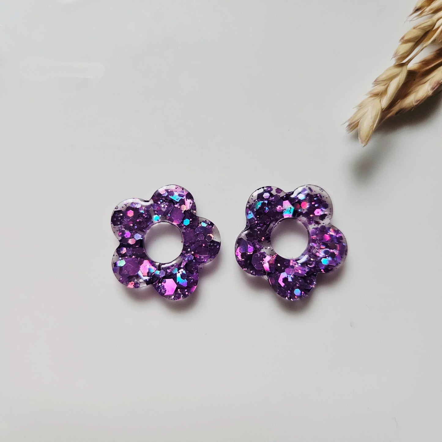 Boucles en résine | Fleurs Violettes