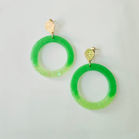 Boucles en résine | Cosmos Vert