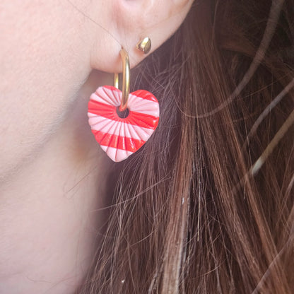 Boucles argile polymère | Cœur sculpté rouge et rose