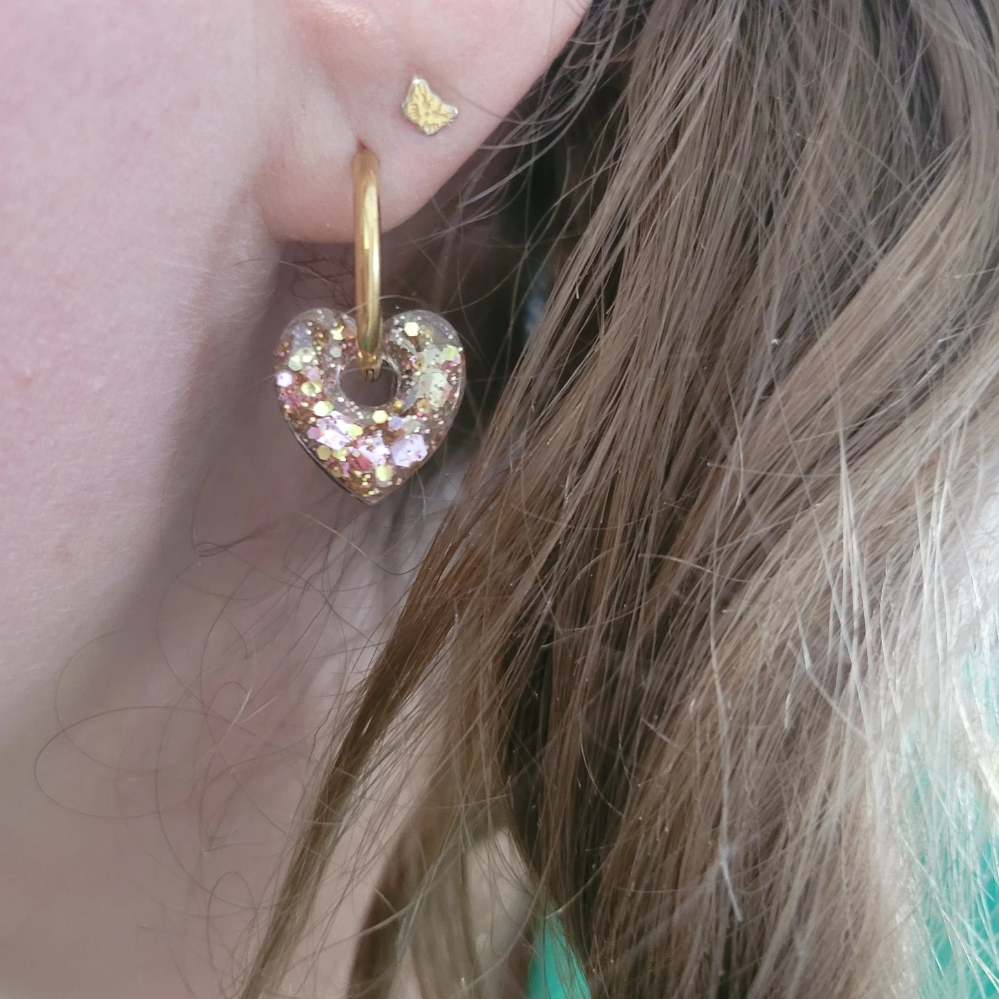 Boucles en résine | Petit Coeur rose et doré - L'Atelier de MyMy