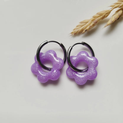 Boucles argile polymère | Pampilles Floréa violet pailleté - L'Atelier de MyMy