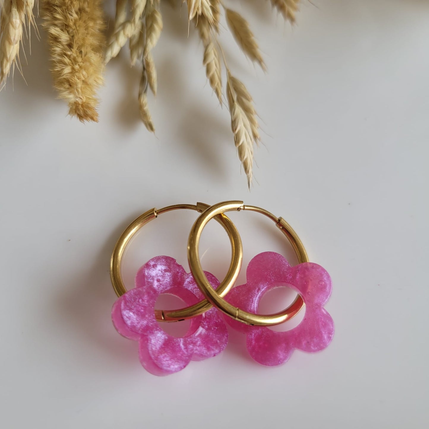 .Boucles en résine | Fleurs Nacrées Rose