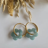 Boucles en résine | Fleurs Nacrées Vert