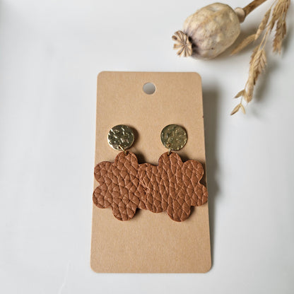 Boucles en Cuir | Fleurs Marron