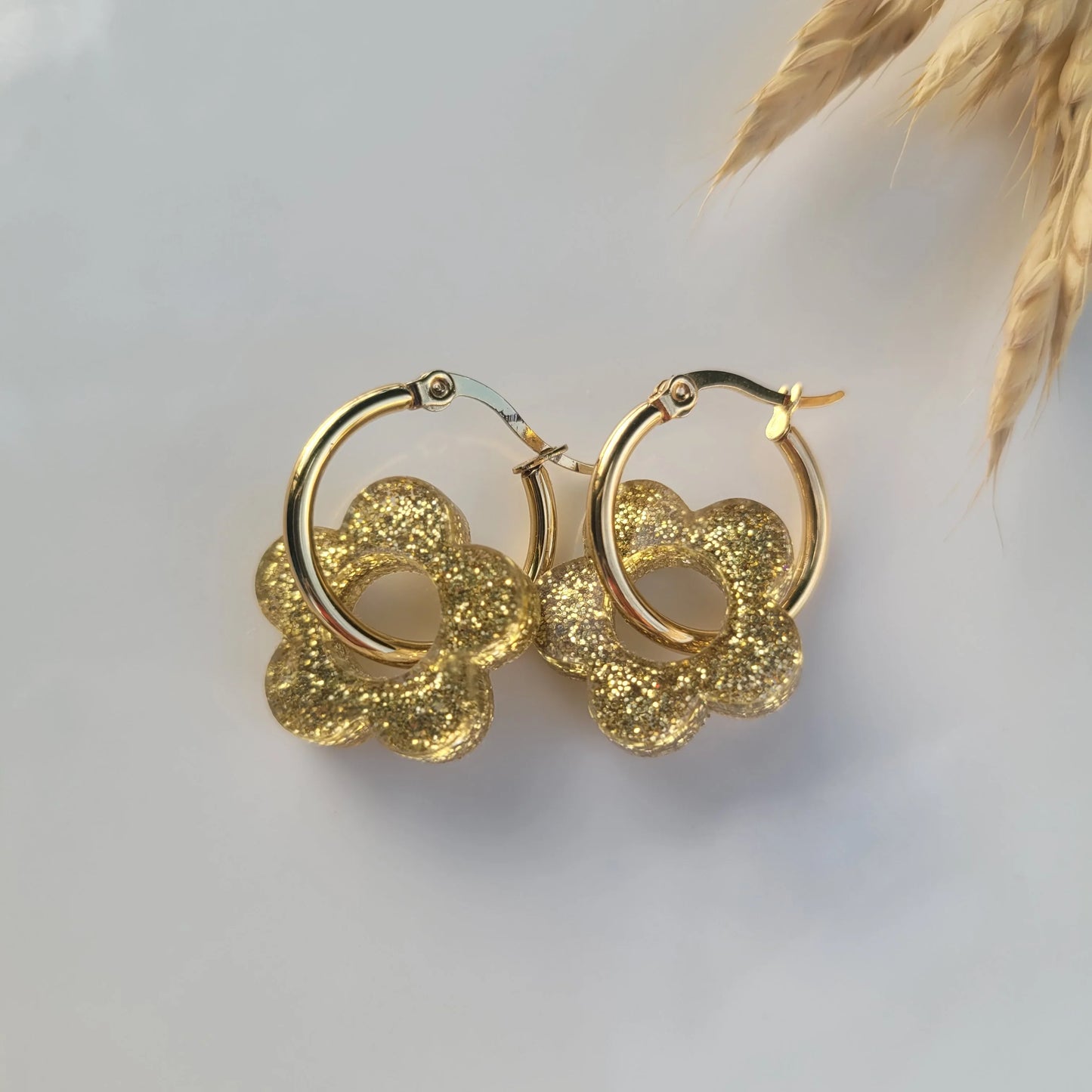 Boucles en résine | Fleurs Dorées - L'Atelier de MyMy