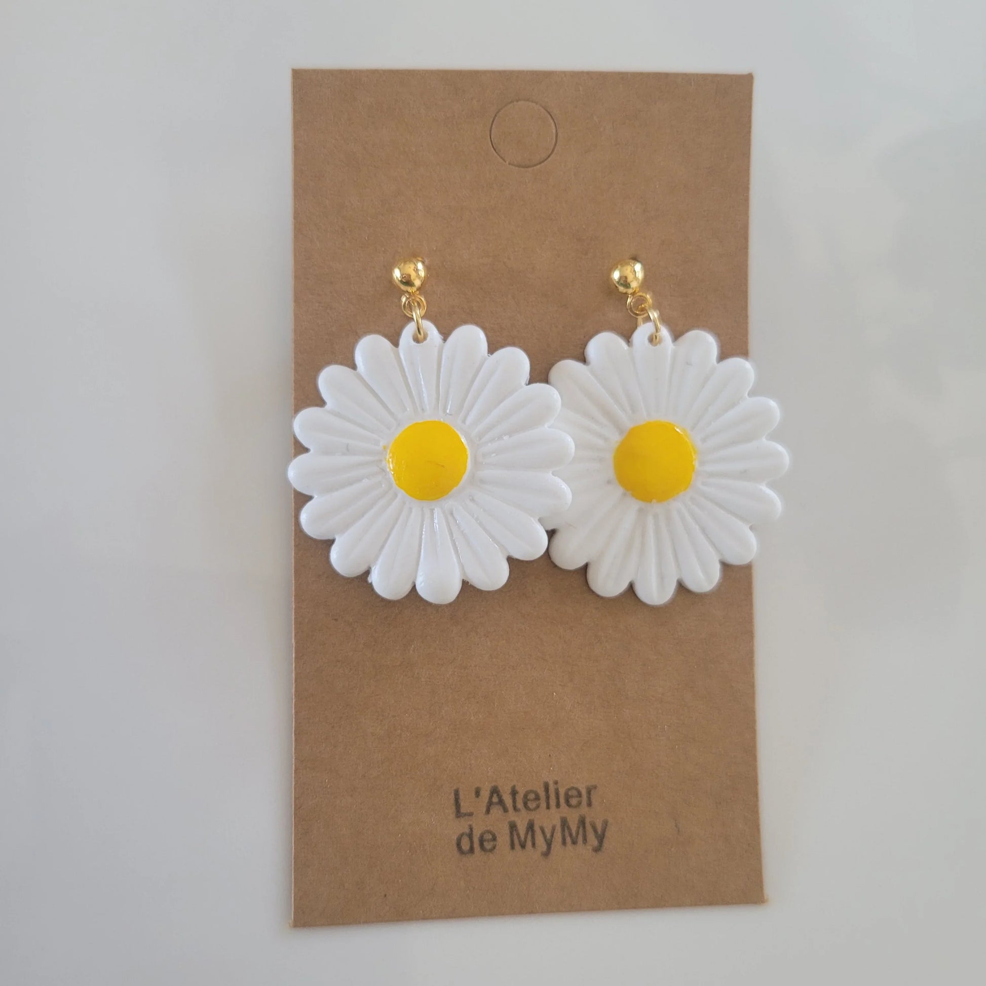 Boucles argile polymère | Marguerites - L'Atelier de MyMy
