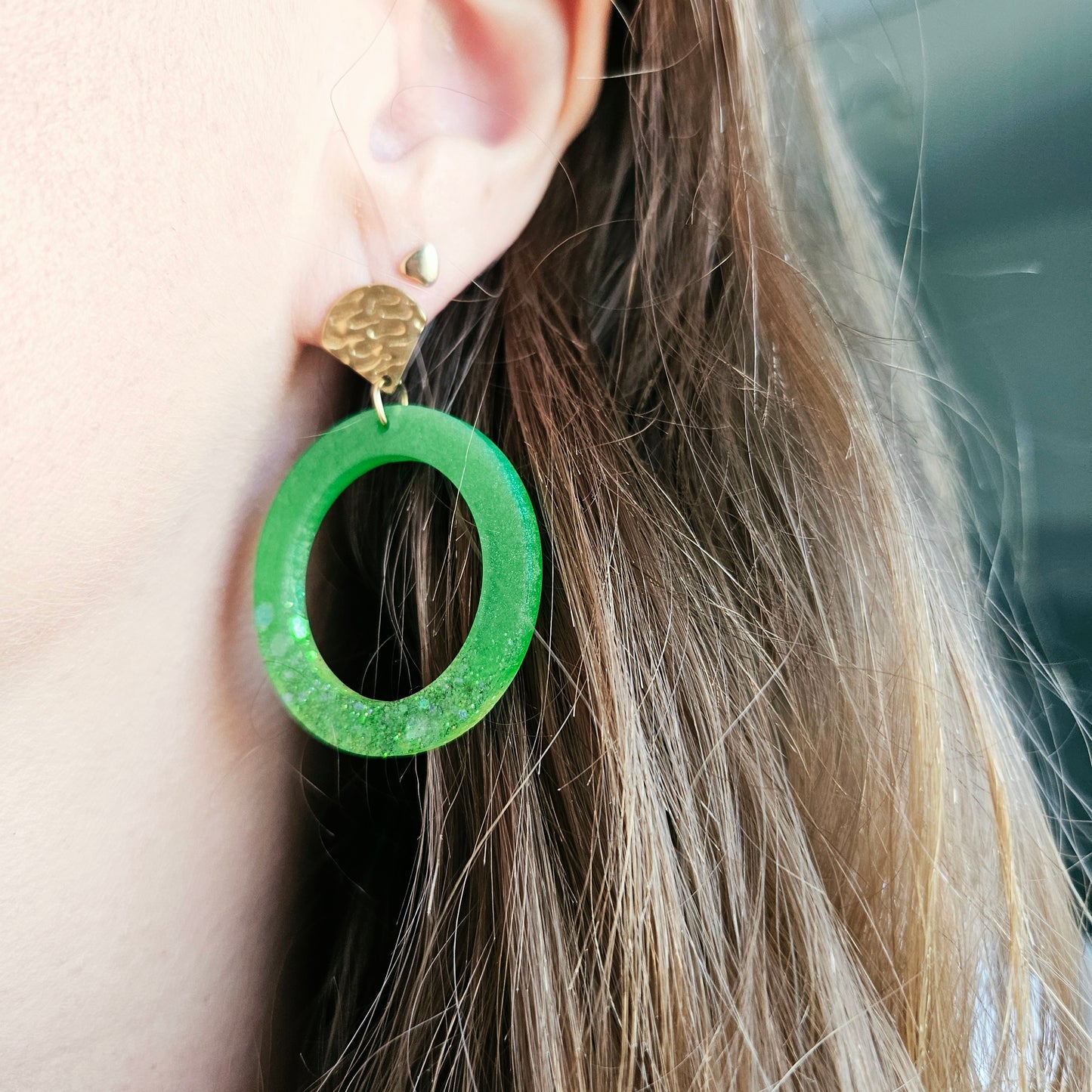 Boucles en résine | Cosmos Vert