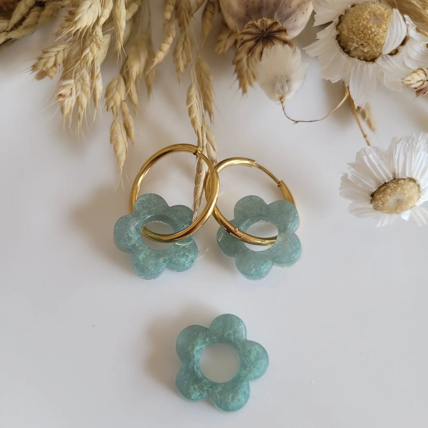 Boucles en résine | Fleurs Nacrées Vert - L'Atelier de MyMy