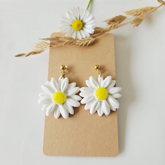 Boucles argile polymère | Pâquerettes