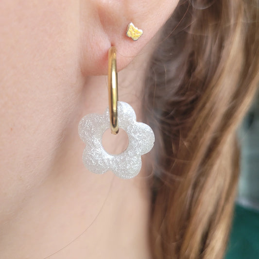 Boucles en résine | Fleurs Nacrées Blanc - L'Atelier de MyMy