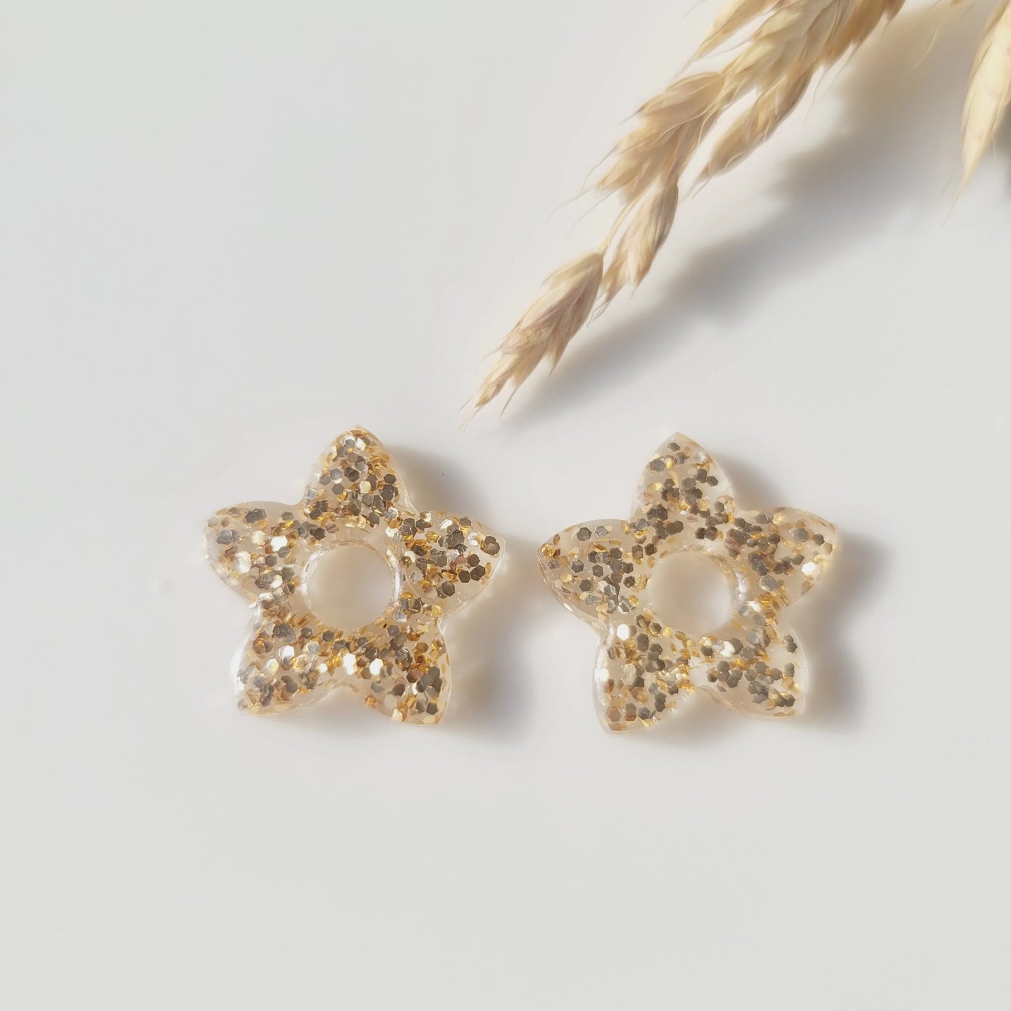 Boucles en résine | Fleurs de Tiaré interchangeables sans attaches ~ Au choix ~ - L'Atelier de MyMy