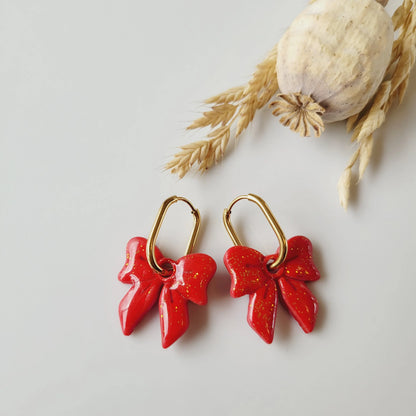 Boucles argile polymère | Nœud Rouge