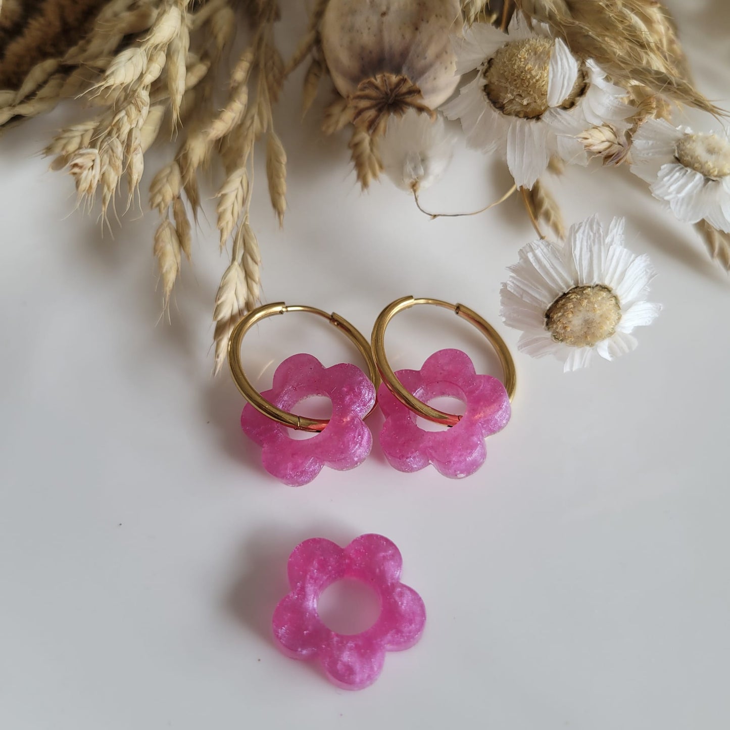 .Boucles en résine | Fleurs Nacrées Rose
