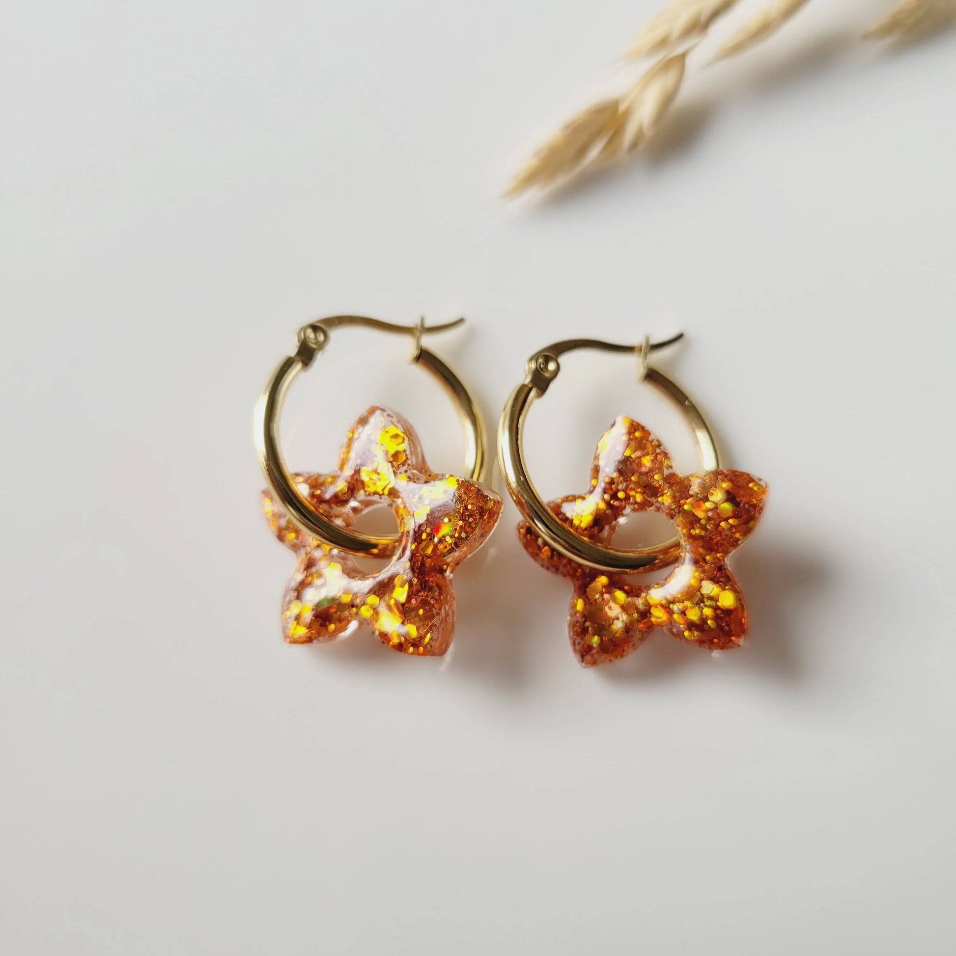 Boucles en résine | Fleurs de Tiaré Orange - L'Atelier de MyMy